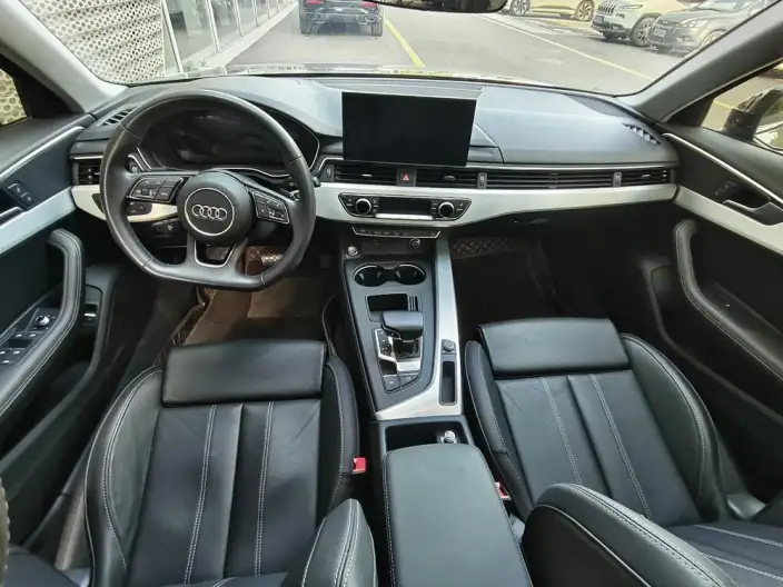 Audi A4 L 2023 Model 40 TFSI Luxury Dynamic Model – фото 10