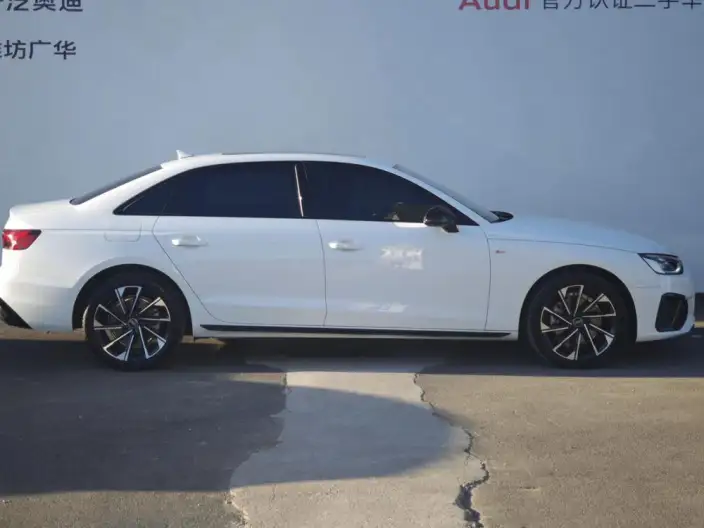 Audi A4 L 2023 Model 40 TFSI Luxury Dynamic Model – фото 3