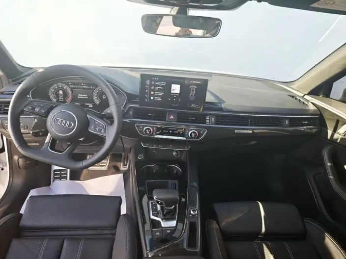 Audi A4 L 2023 Model 40 TFSI Luxury Dynamic Model – фото 6