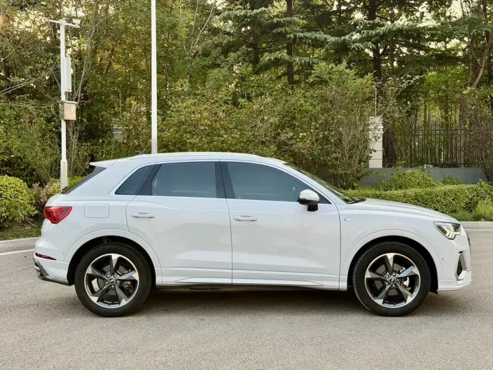 AUDI Q3 2022 Model 35 TFSI Fashion Dynamic Model – фото 7