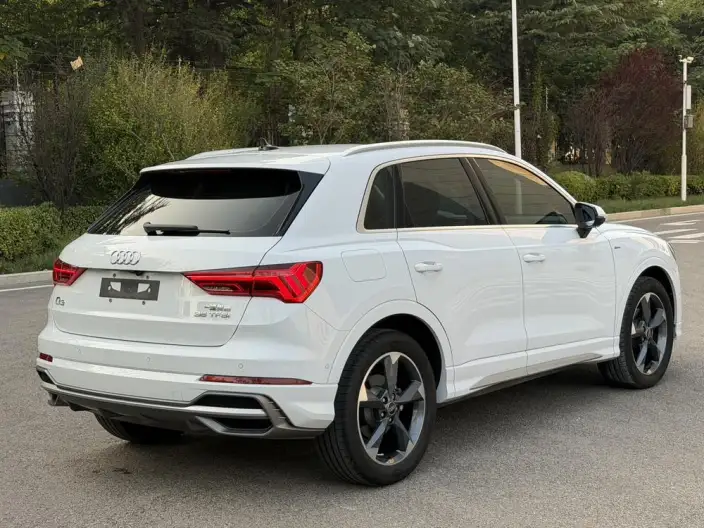 AUDI Q3 2022 Model 35 TFSI Fashion Dynamic Model – фото 10