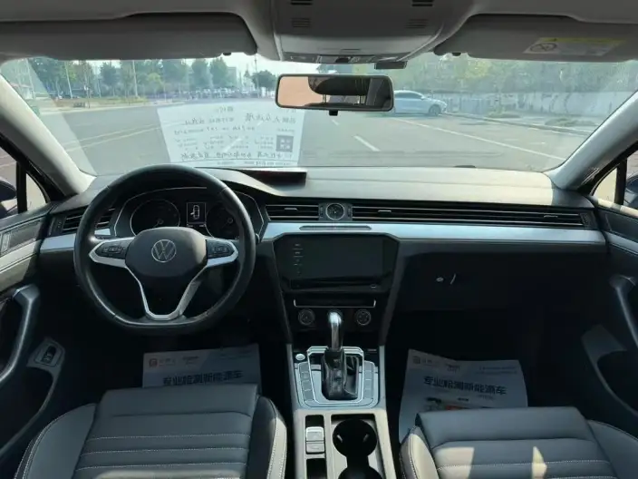 Volkswagen Magotan 2020 Model 280TSI DSG Comfort Model – фото 7