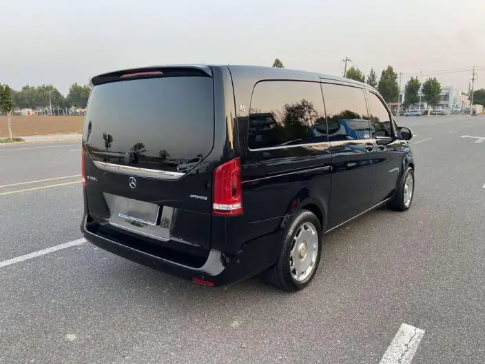 Mercedes-Benz V-Class 2022 Model V 260 Pilot Edition – фото 6