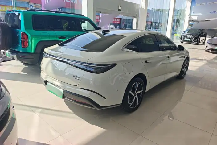 BYD Seal 07DM 2026 Model DM-i 230KM Flagship Model – фото 3