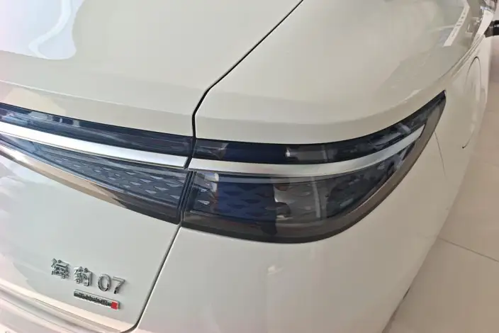 BYD Seal 07DM 2026 Model DM-i 230KM Flagship Model – фото 6