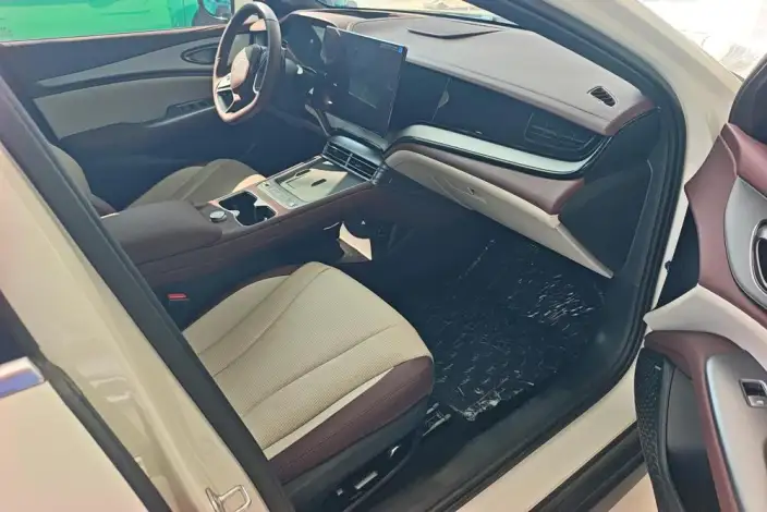 BYD Seal 07DM 2026 Model DM-i 230KM Flagship Model – фото 10