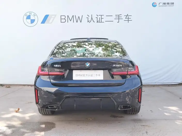 BMW 3 Series 2026 Model 330i M Sports Night Set – фото 4