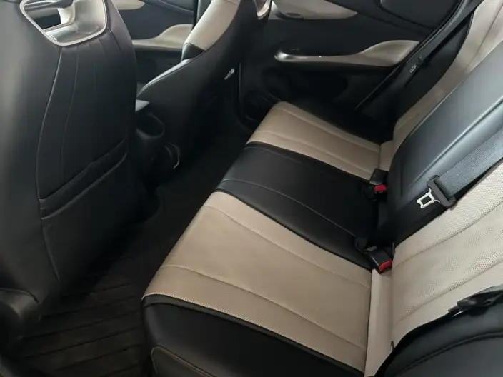 BYD Dolphin 2023 Model Fashion Edition – фото 8