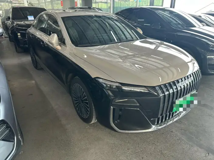 Roewe M7 DMH 2025 Model 160km Premium