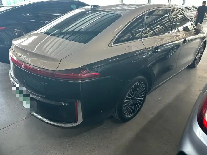 Roewe M7 DMH 2025 Model 160km Premium – фото 5