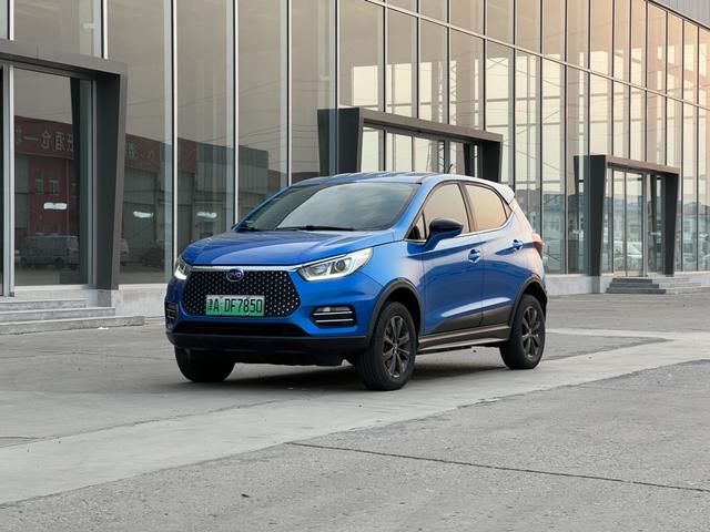 BYD S2 Модель 2019 года Shine · Com f ort
