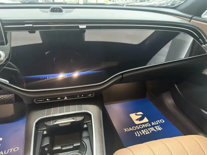 Mercedes-Benz E-Class 2024 Model E 300 L Luxury Model sedan – фото 9