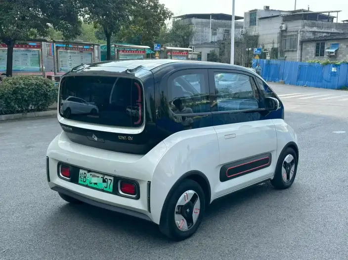 Baojun KiWi EV 2021 Model Designer Lithium Iron Phosphate – фото 6