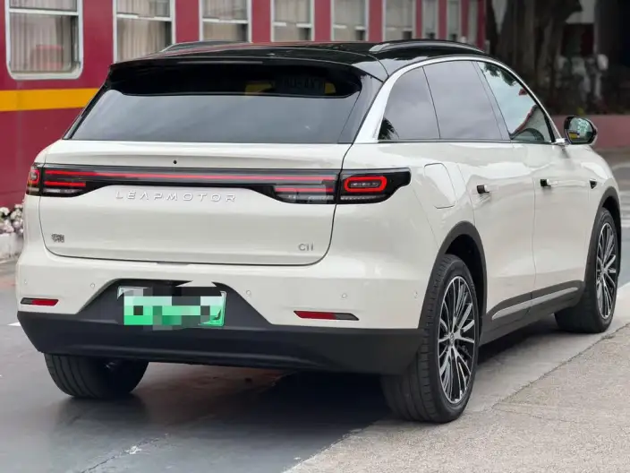Leapmotor C11 2026 Model EV Edition 640 LiDAR Zhizun Edition – фото 6