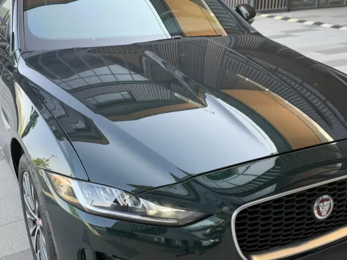 Jaguar XE L 2022 Model 2.0T 200PS R-DYNAMIC Youth Sports Edition – фото 6