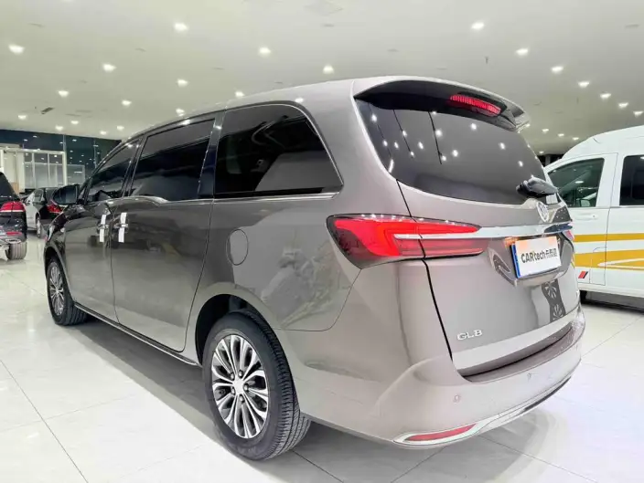 Buick GL8 2023 Model Business class 2.0T Luxury Model – фото 4