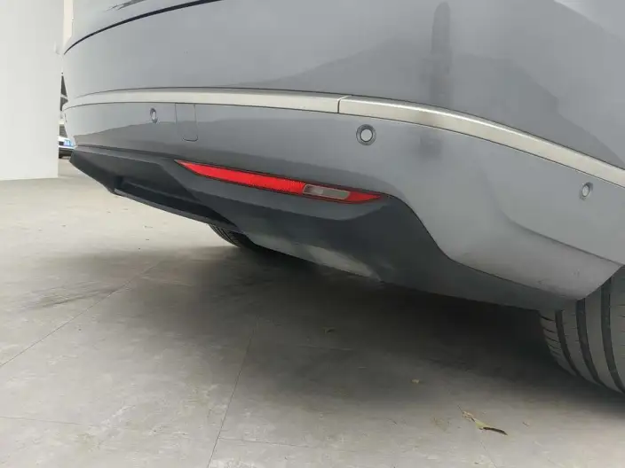 ONVO L90 2025 Model VI seat Edition Ultra – фото 10
