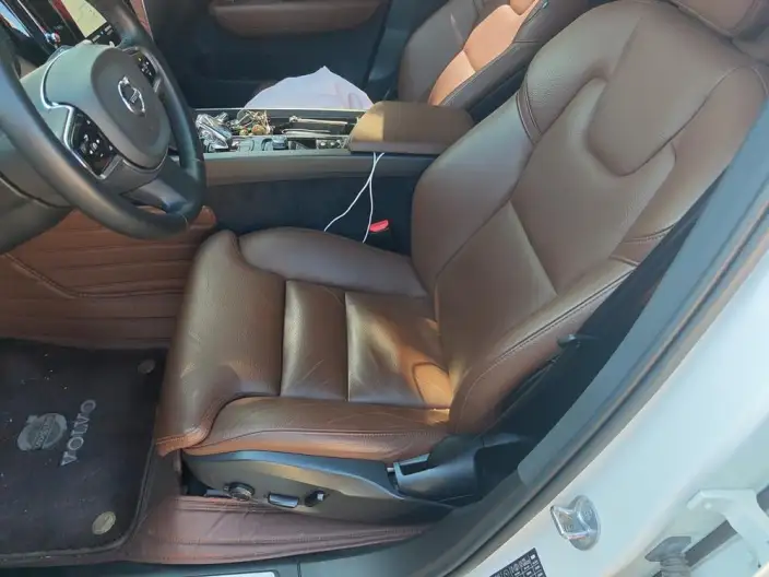 Volvo XC60 2023 Model B5 4WD Smart Range Deluxe Edition – фото 10