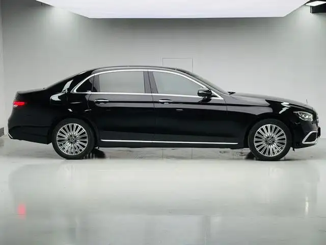 Mercedes-Benz E-Class 2023 Model Facelift E 300 L Luxury Model sedan – фото 8