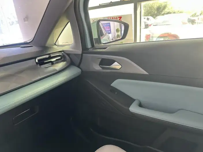 Geely Geometry E Firefly 2024 Model 301KM Xingguang – фото 7