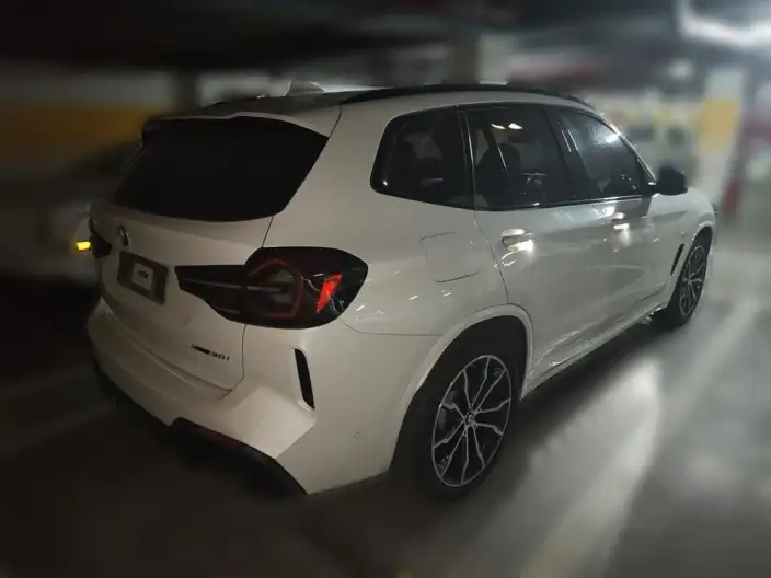 BMW X3 2023 Model xDrive30i Leading Model M Night Set – фото 2