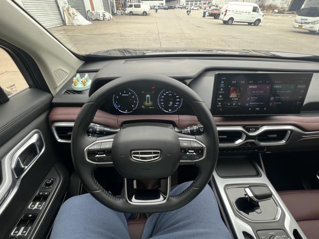 Geely Haoyue 2022 1.8TD DCT Luxury – фото 7