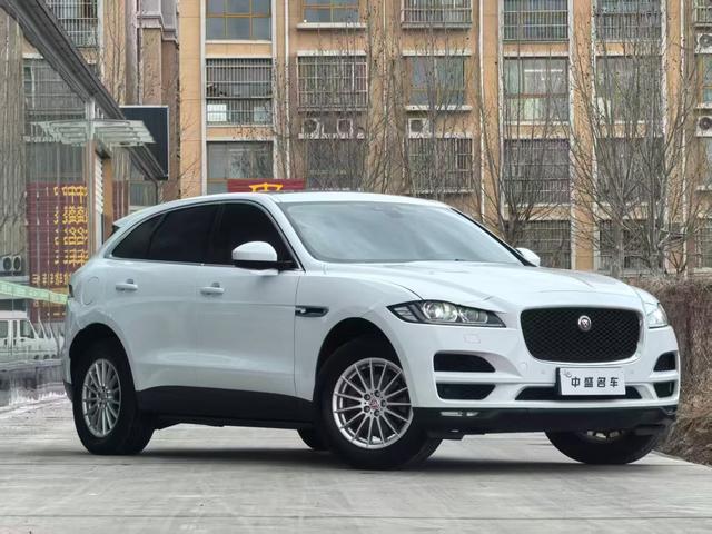 Jaguar F-PACE Модель 2019 года 2.0T 4WD Urban Exclusive Edition – фото 2
