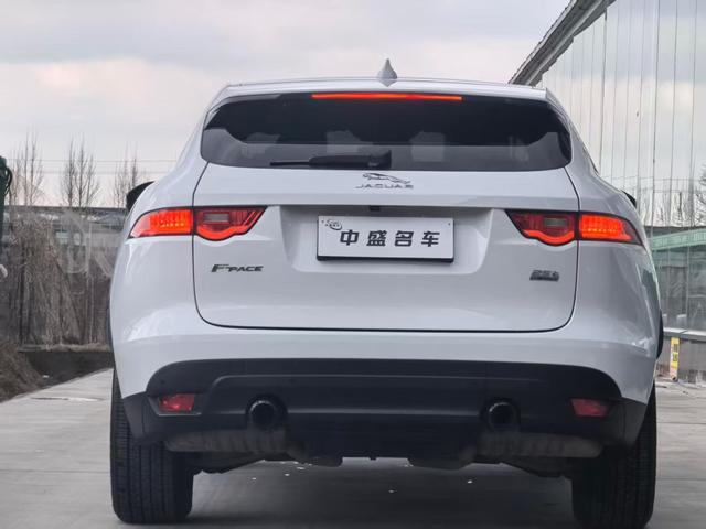 Jaguar F-PACE Модель 2019 года 2.0T 4WD Urban Exclusive Edition – фото 8
