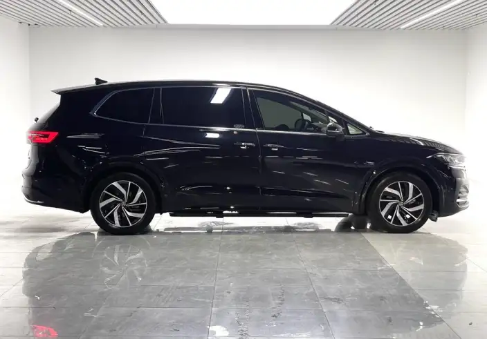Viloran 2023 Model 380TSI Zun Drive Edition – фото 8