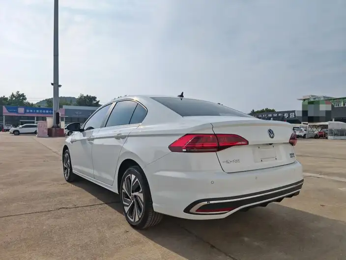 Volkswagen Bora 2023 Model 200TSI DSG Comfort PRO Edition – фото 4