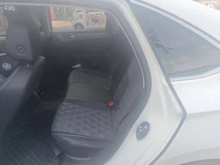 Volkswagen Sagitar 2025 Model 300TSI DSG Beyond Edition – фото 9