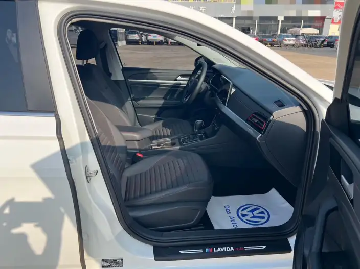 Volkswagen Lavida 2023 Model 280TSI DSG Starry Sky Manyi Edition – фото 6