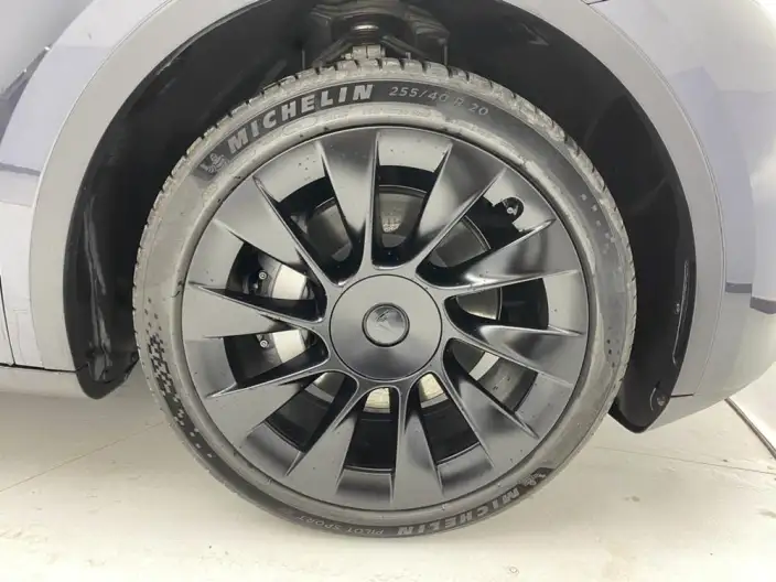 Model Y 2024 Model Rear-wheel drive version – фото 9