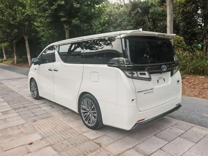 Vellfire 2021 Model Toyota Crown Hybrid 2.5L HV Premium Edition – фото 4