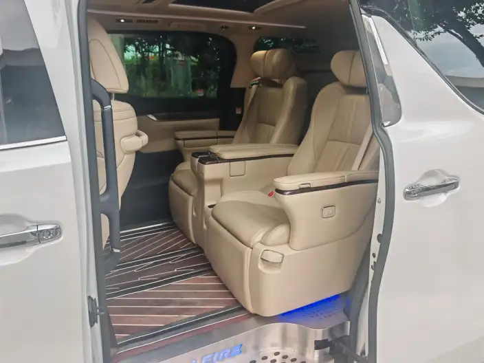 Vellfire 2021 Model Toyota Crown Hybrid 2.5L HV Premium Edition – фото 9