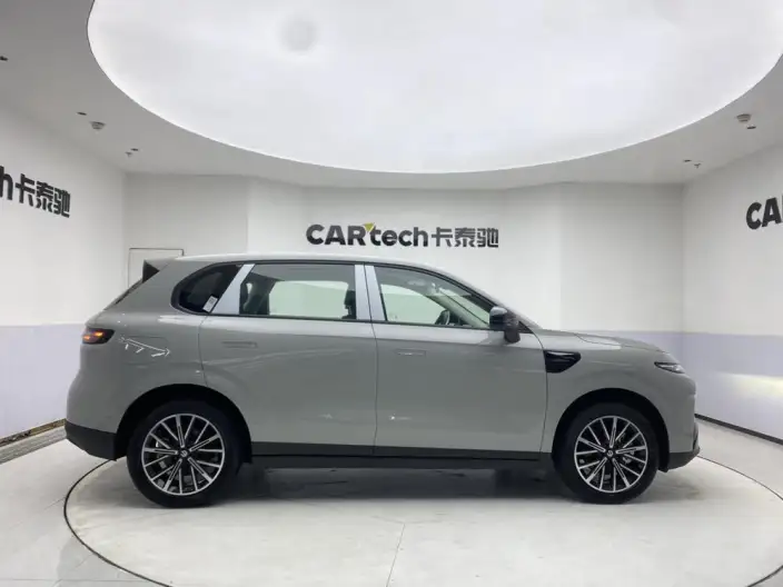 Leapmotor B10 2025 Model 510 Yuexiang Edition – фото 8