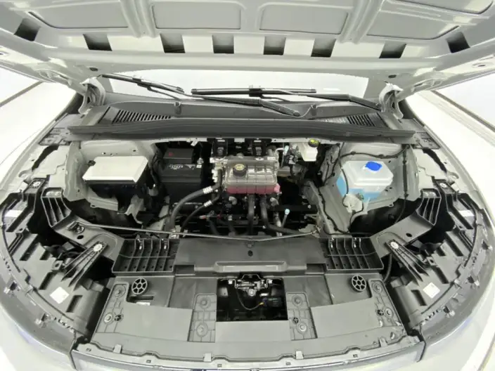 Leapmotor B01 2025 Model 650 Yuexiang Edition – фото 10