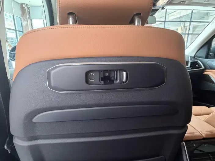 BMW X7 2023 Model 3.0L Automatic 4WD 7 seat Parallel Imported – фото 6