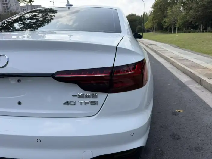 Audi A4 L 2023 Model 40 TFSI Luxury Dynamic Model – фото 5