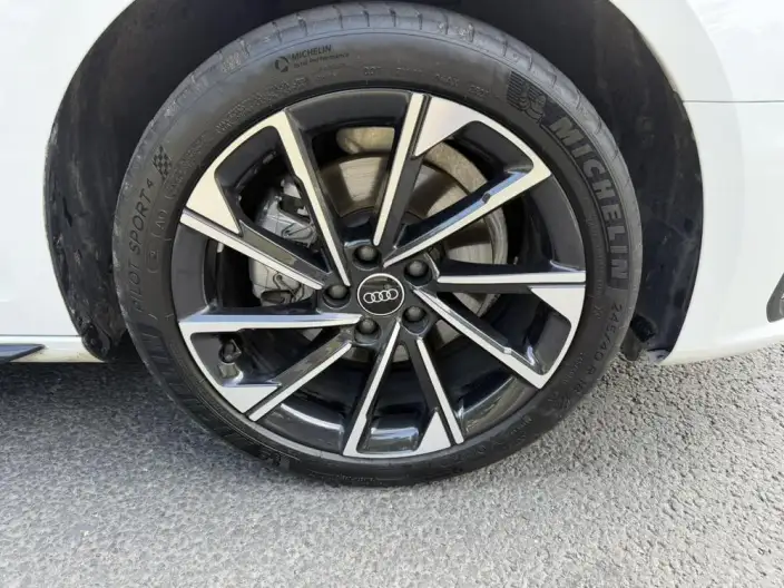 Audi A4 L 2023 Model 40 TFSI Luxury Dynamic Model – фото 7