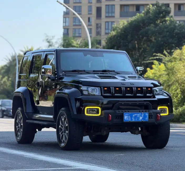 BAIC BJ40 2023 Model 2.0T Automatic 4WD City Hunter Edition Warrior Model