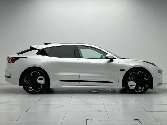 ZEEKR 001 2023 Model YOU Edition 100kWh 4WD – фото 8