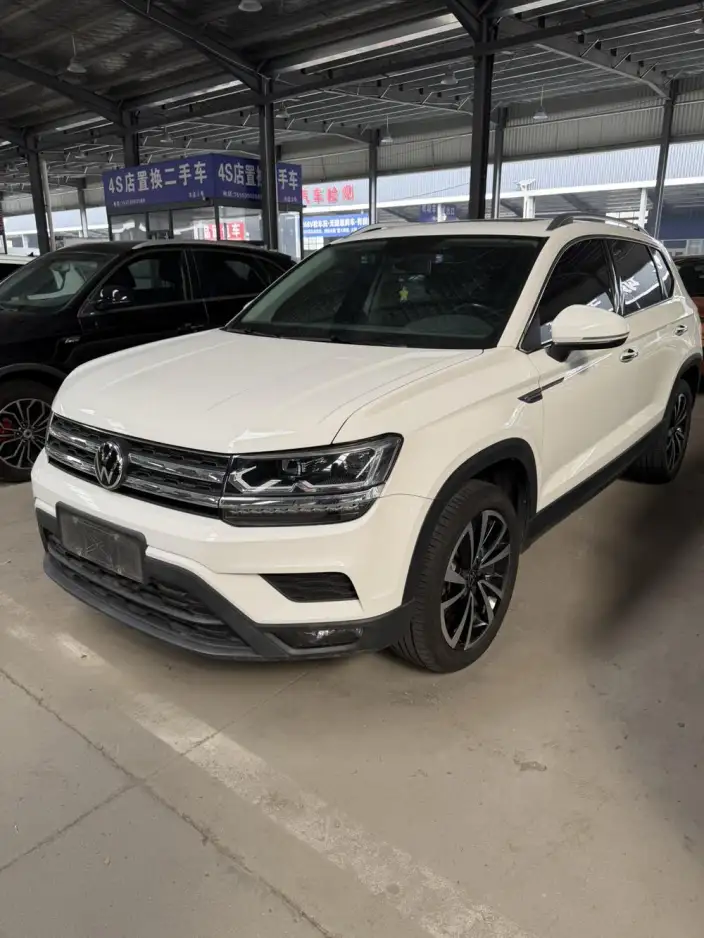 Volkswagen Tharu 2021 Model 280TSI 2WD Deluxe Edition PLUS – фото 1