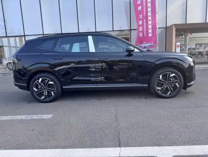Volvo XC70 2026 Model 4WD Ultra-long Endurance Core – фото 6