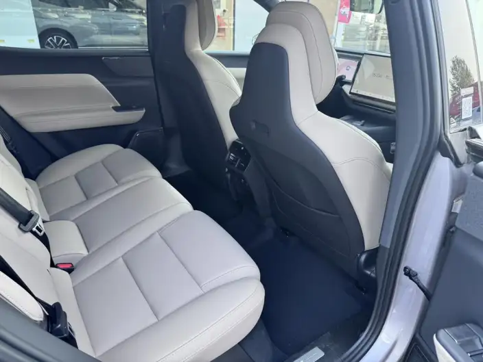 Volvo XC70 2026 Model 4WD Ultra-long Endurance Plus – фото 7