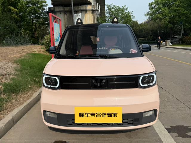 Wuling Hongguang MINI EV 2022 Macaroon Per f ection Lithium Ternary – фото 2