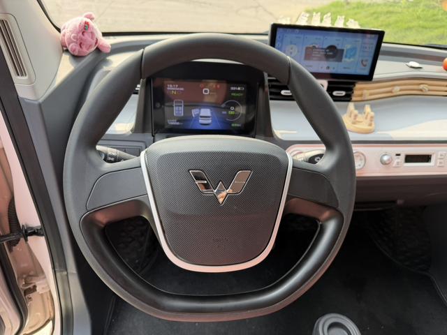 Wuling Hongguang MINI EV 2022 Macaroon Per f ection Lithium Ternary – фото 11