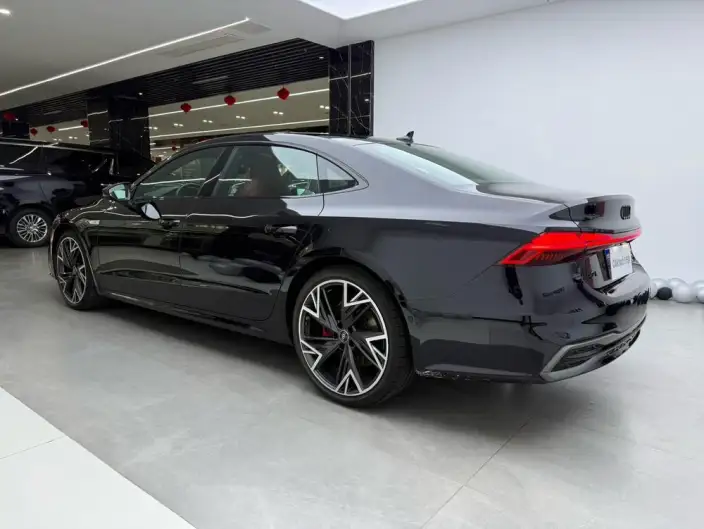 Audi A7 L 2024 Model 45 TFSI quattro S-line Black Samurai Edition – фото 5