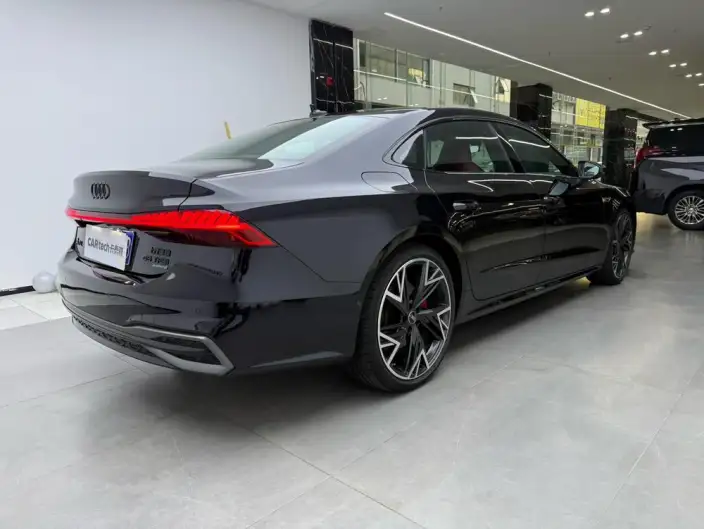 Audi A7 L 2024 Model 45 TFSI quattro S-line Black Samurai Edition – фото 6