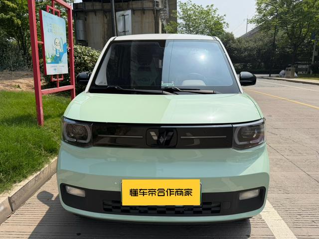 Wuling Hongguang MINIEV 2022 Macaron Premium LFP – фото 2